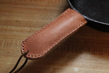 Load image into Gallery viewer, Leather Skillet Handle