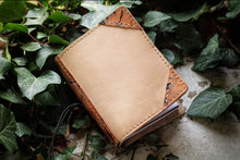 Load image into Gallery viewer, mini-Traveler - Natural & Marble Stained