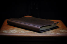 Load image into Gallery viewer, The Writer - Dark Brown &amp; Tan
